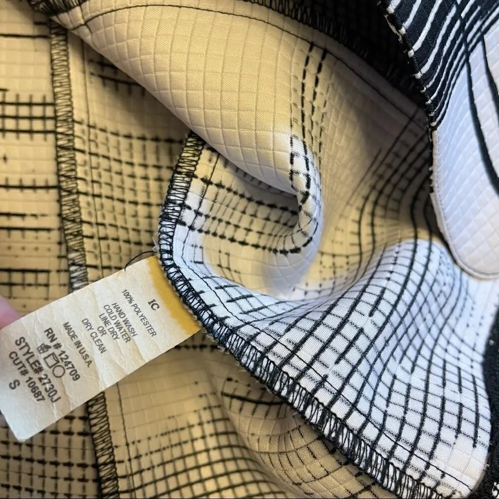 IC By Connie K Retro Black White Lagenlook Blazer Jacket Size Small